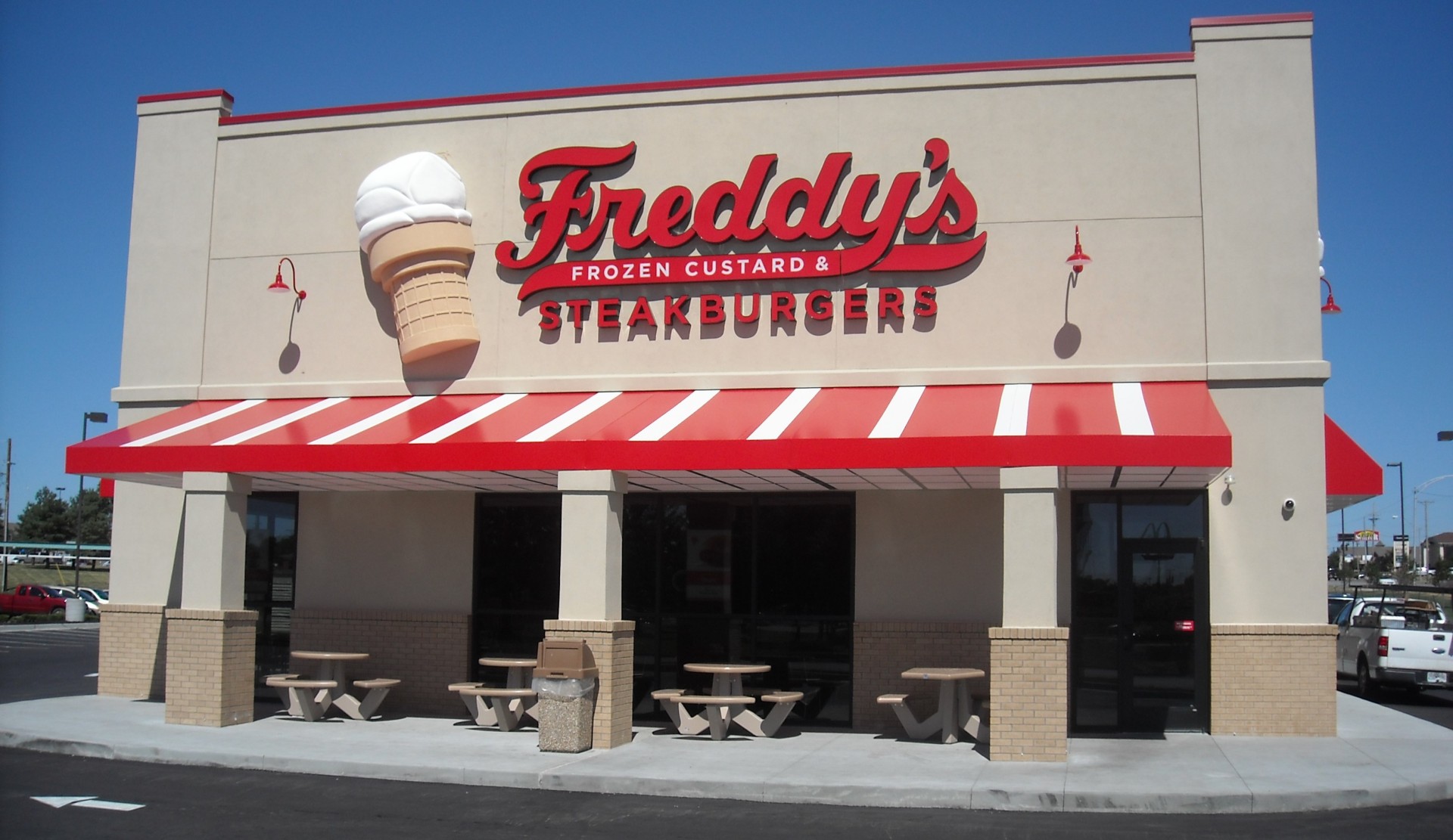 Freddy’s Frozen Custard Ed Moore Construction